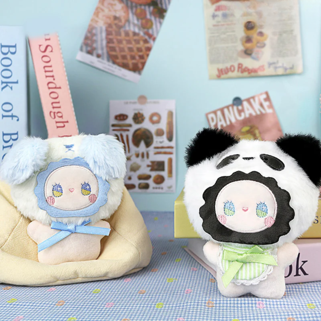 EMMA Fuzzy Family Squishy Product Show Blindbox Land